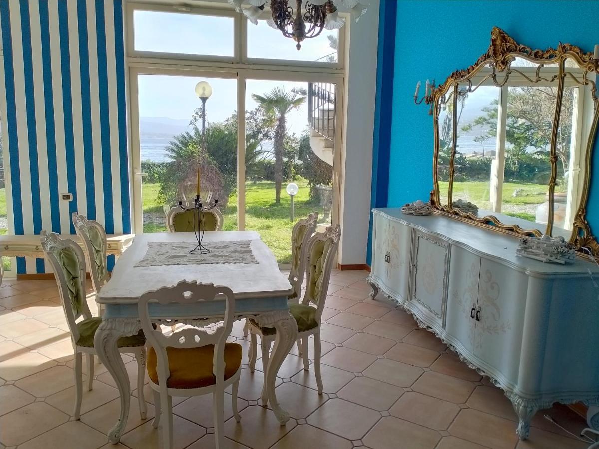 Villa Sullo Stretto Sant'Agata  エクステリア 写真